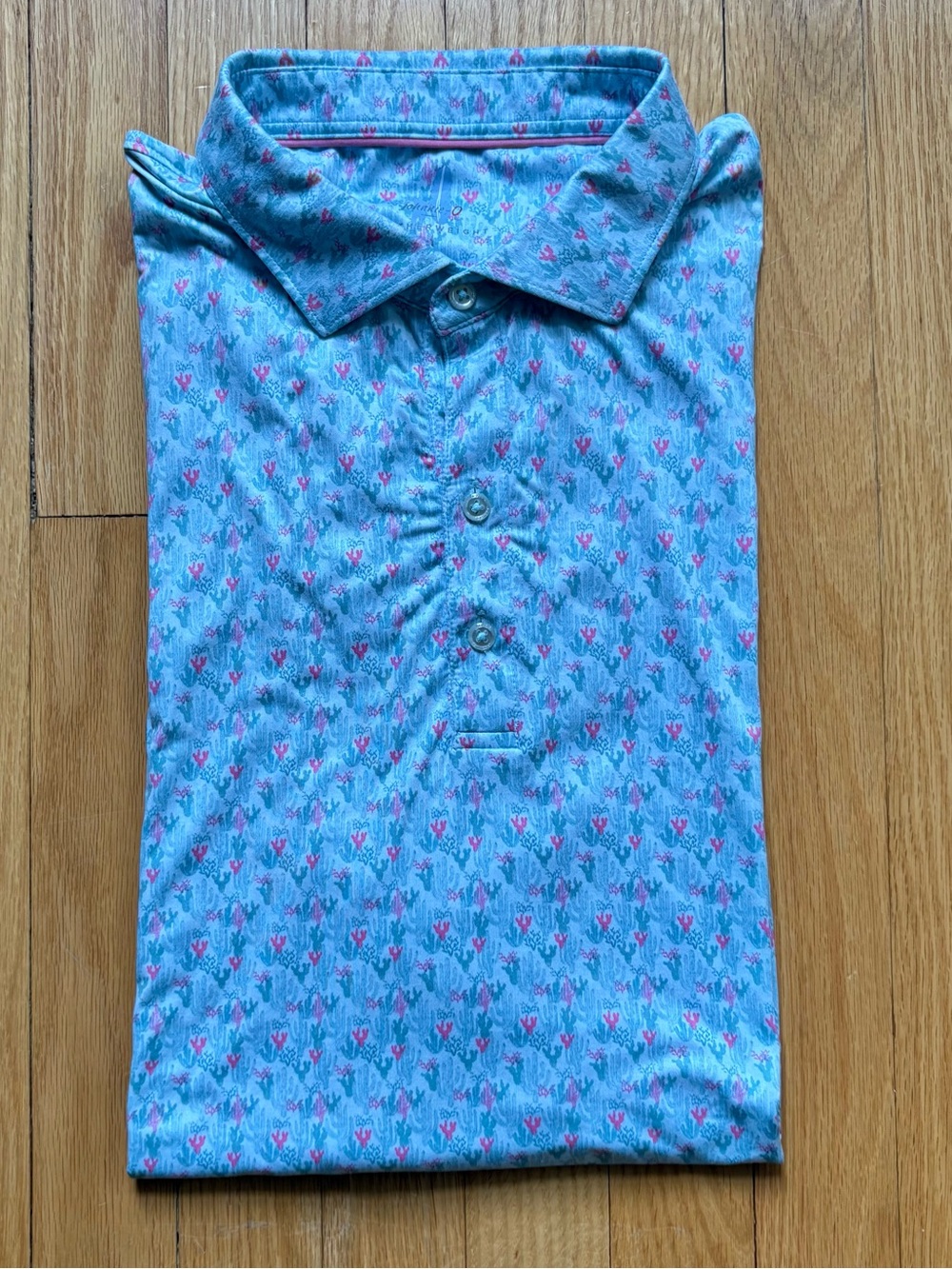 Johnnie-O Men’s Short Sleeve Featherweight Polo XL Blue Pink Cactus Pattern